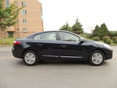 2011款 2.0 CVT 豪华导航版