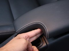2011款 2.0 CVT 豪华导航版