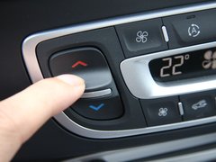 2011款 2.0 CVT 豪华导航版