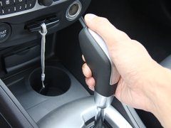2011款 2.0 CVT 豪华导航版