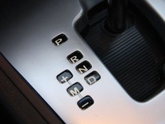 2011款 2.0 CVT 豪华导航版