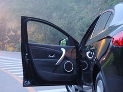 2011款 2.0 CVT 豪华导航版