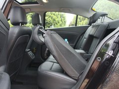 2011款 2.0 CVT 豪华导航版