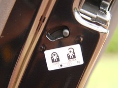 2011款 2.0 CVT 豪华导航版