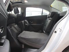 2011款 2.0 CVT 豪华导航版