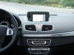 2011款 2.0 CVT 豪华导航版