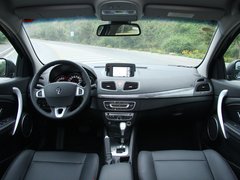 2011款 2.0 CVT 豪华导航版