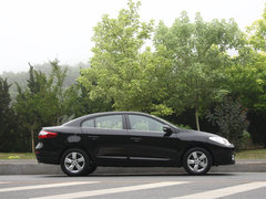 2011款 2.0 CVT 豪华导航版