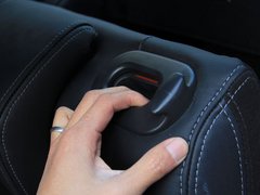 2011款 2.0 CVT 豪华导航版