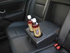 2011款 2.0 CVT 豪华导航版