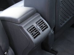 2011款 2.0 CVT 豪华导航版