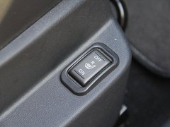 2011款 2.0 CVT 豪华导航版