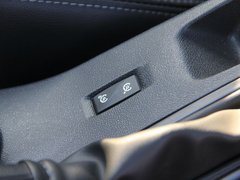 2011款 2.0 CVT 豪华导航版