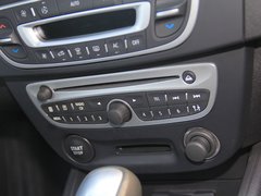 2011款 2.0 CVT 豪华导航版