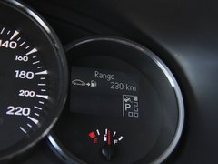 2011款 2.0 CVT 豪华导航版