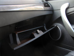 2011款 2.0 CVT 豪华导航版
