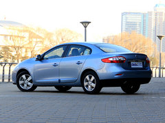 2011款 2.0 CVT 豪华导航版