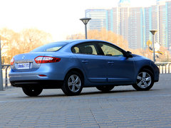 2011款 2.0 CVT 豪华导航版