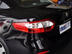 2011款 2.0 CVT 豪华导航版