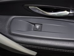2011款 2.0 CVT 豪华导航版