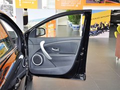 2011款 2.0 CVT 豪华导航版