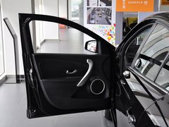 2011款 2.0 CVT 豪华导航版