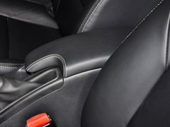 2011款 2.0 CVT 豪华导航版