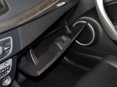 2011款 2.0 CVT 豪华导航版