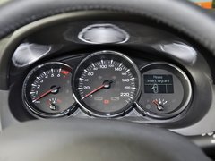 2011款 2.0 CVT 豪华导航版