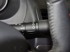 2011款 2.0 CVT 豪华导航版