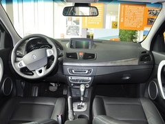 2011款 2.0 CVT 豪华导航版