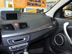 2011款 2.0 CVT 豪华导航版