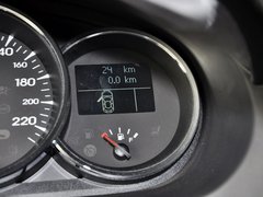 2011款 2.0 CVT 豪华导航版