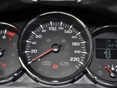 2011款 2.0 CVT 豪华导航版