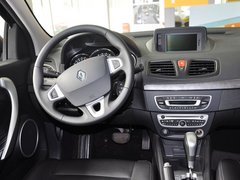 2011款 2.0 CVT 豪华导航版