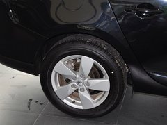 2011款 2.0 CVT 豪华导航版