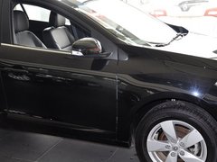 2011款 2.0 CVT 豪华导航版