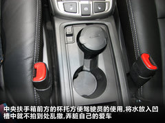 2011款 2.4L 自动 舒适型 5座