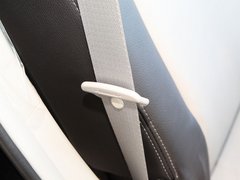 2011款 2.4L 自动 舒适型 5座