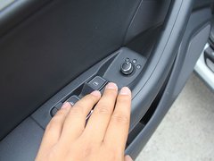 2012款 2.0T DCT 舒适型 5座