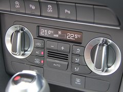 2012款 2.0T DCT 舒适型 5座