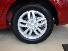 2011款 1.6L 手动 舒适型 GL