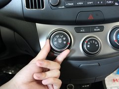 2011款 1.6L 手动 舒适型 GL