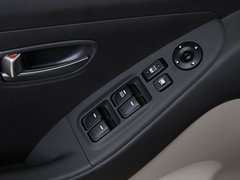 2011款 1.6L 手动 舒适型 GL