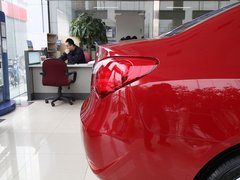 2011款 1.6L 手动 舒适型 GL