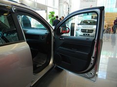 2011款 2.4 CVT 经典型 5座