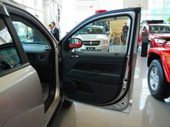 2011款 2.4 CVT 经典型 5座