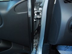 2011款 2.4 CVT 经典型 5座