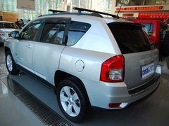 2011款 2.4 CVT 经典型 5座