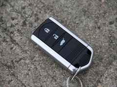 2012款 3.7L AT 标准版5座
